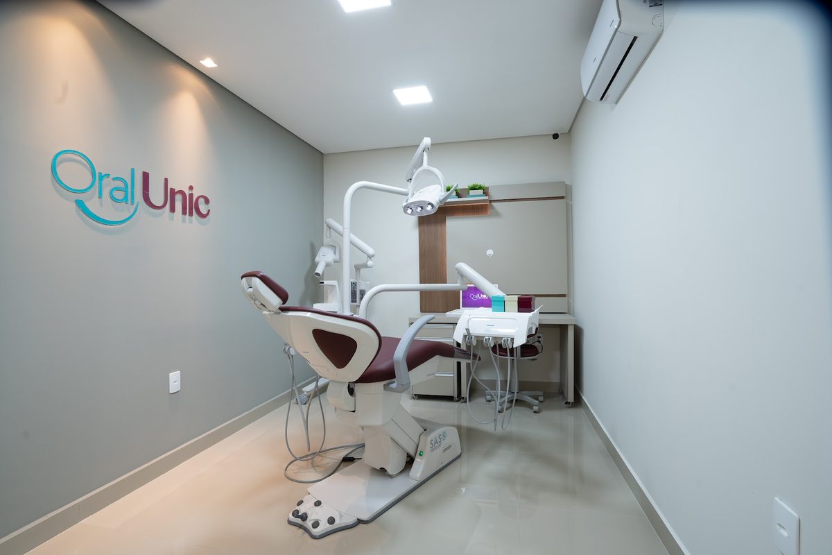 Consultório odontológico equipado da Oral Unic Flores da Cunha